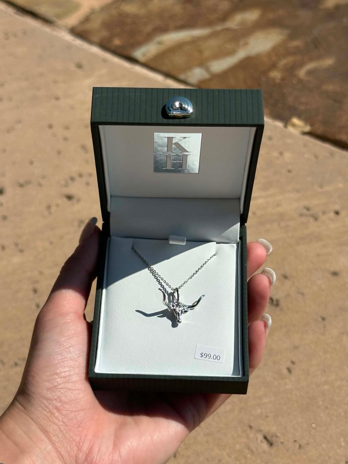 KH Sterling Silver Dainty Longhorn Head Necklace