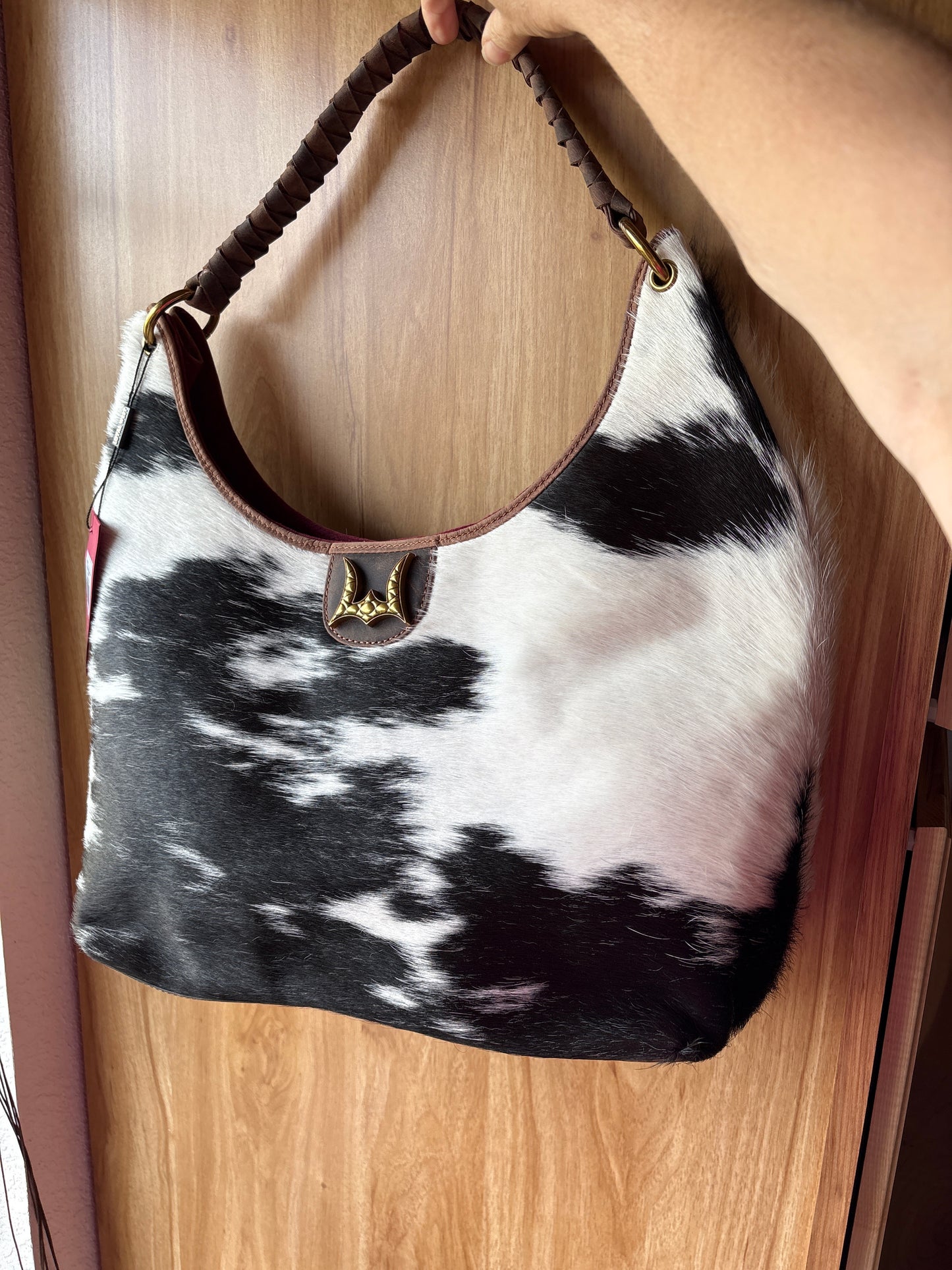 Kris Loyal West Large Purse-in Cowhide and Calfskin
