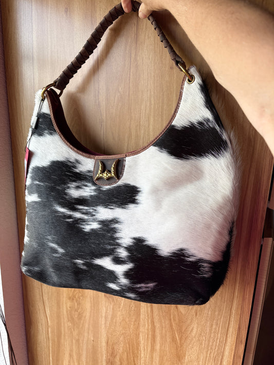 Kris Loyal West Large Purse-in Cowhide and Calfskin