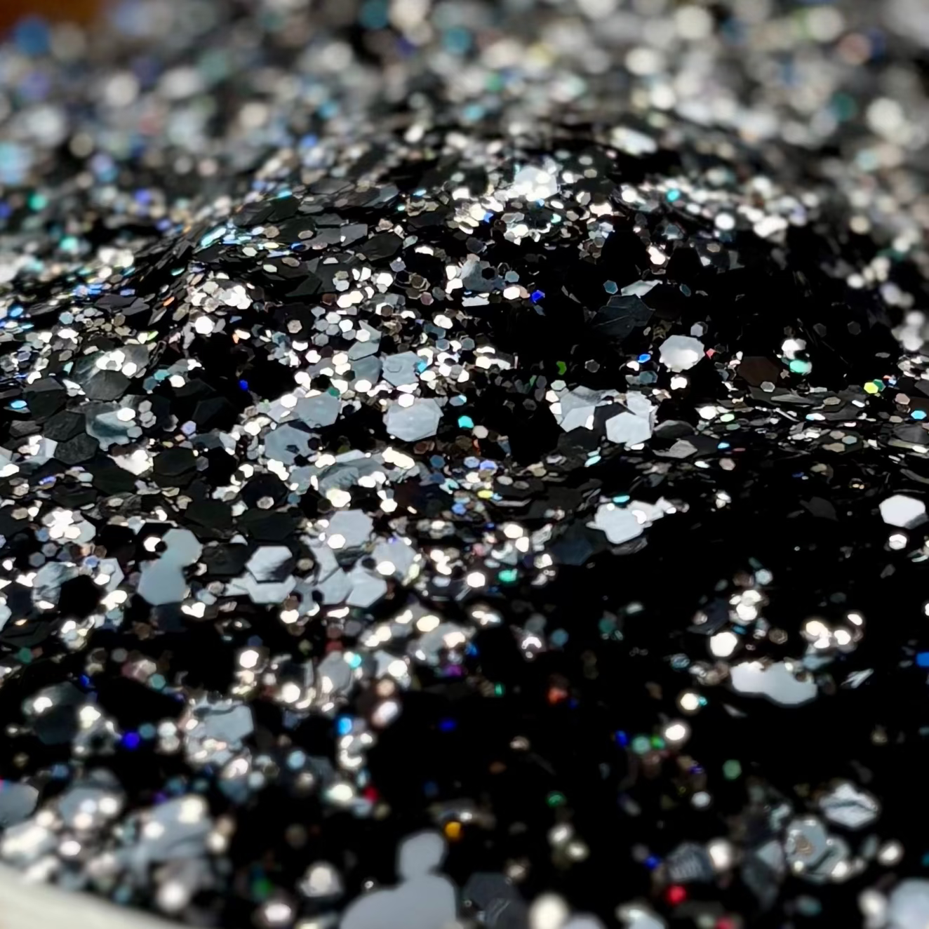 Black and silver mixed glitter.