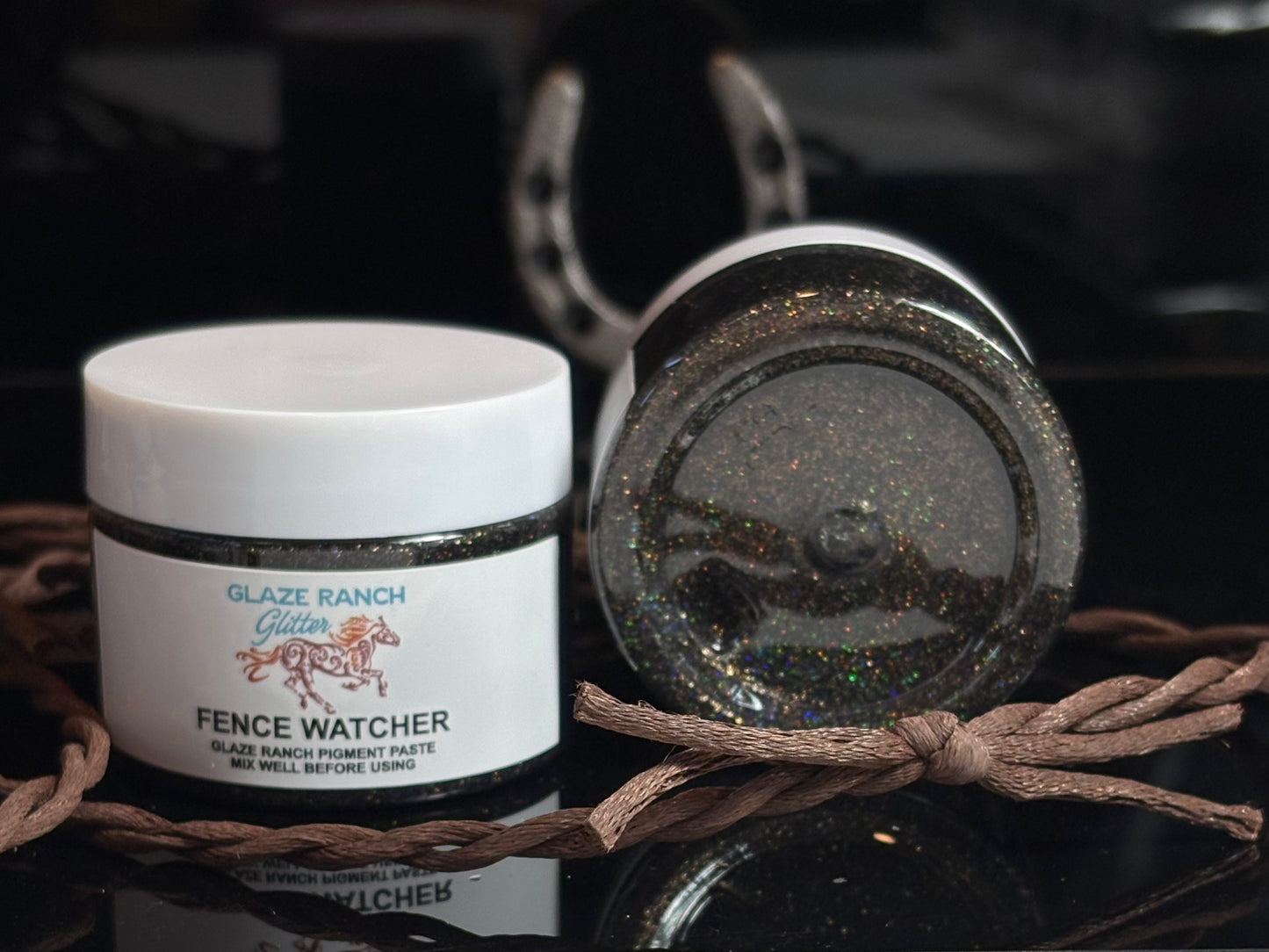 Fence Watcher Glitter Pigment Paste