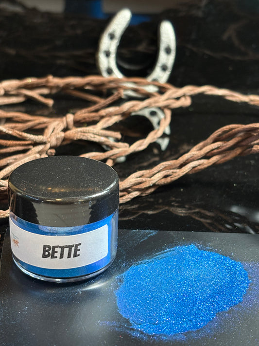 Bette Chameleon Pigment Powder